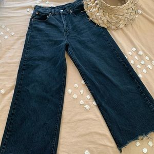 LEVIS RIBCAGE CROPPED FLARE JEANS